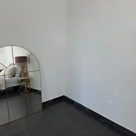 Attico Con Terrazzo Vista Citta Apartment *
