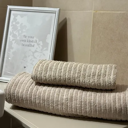 아파트 Attico Con Terrazzo Vista Citta